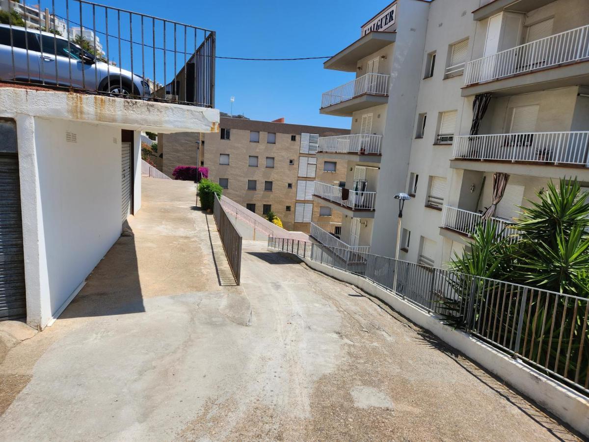 Les Pieds Dans L'eau, La Tete Dans Les Nuages, Apartment *
